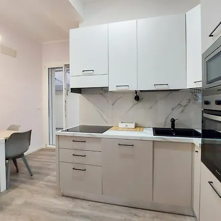 Apartamento - Vivamus Large And Elegant Cagliari