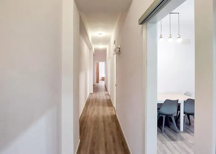 - Vivamus Large And Elegant Apartament Cagliari